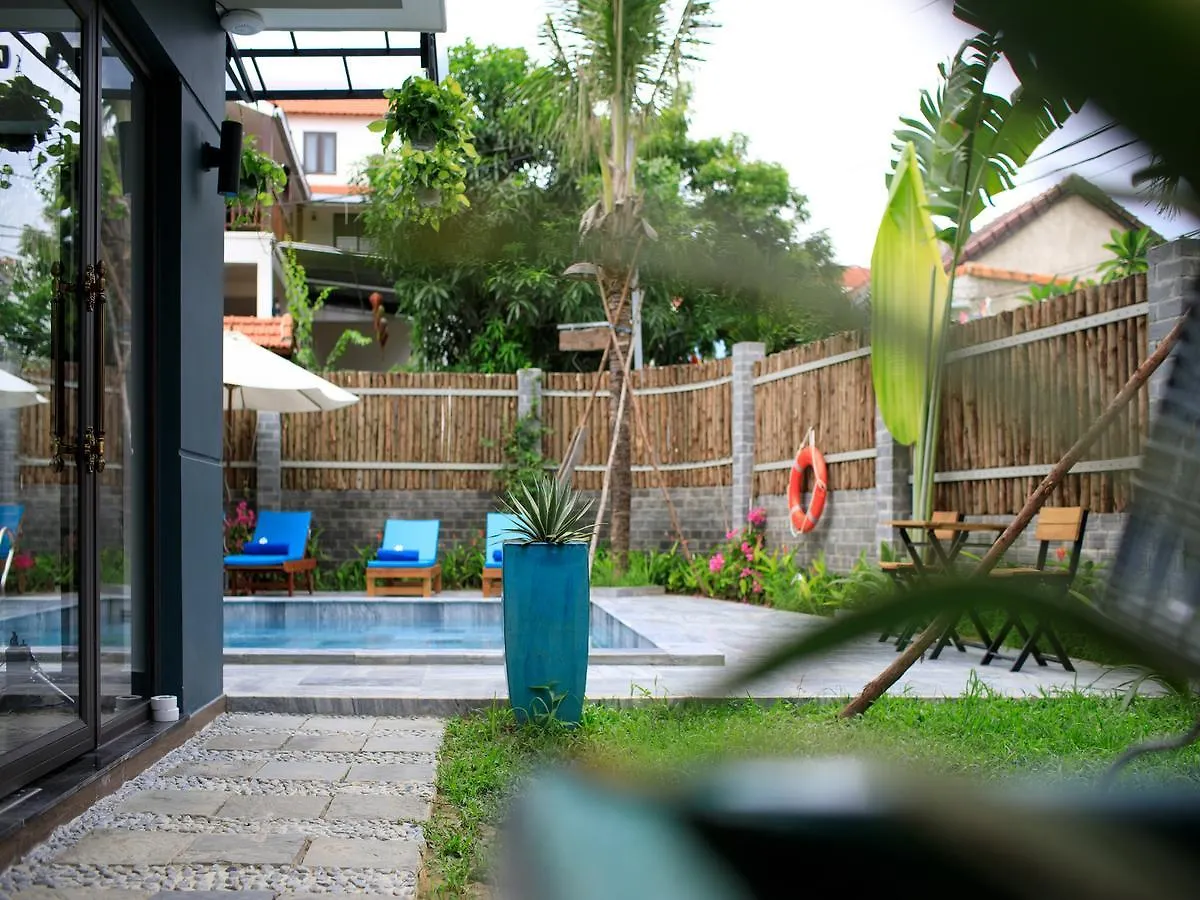 The Blue Alcove Hotel Hội An 3*,